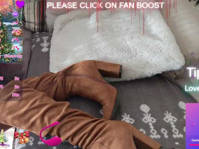 LISACAM2CAM's BongaCams show and profile