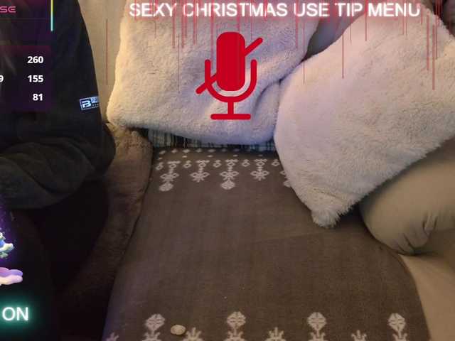 LISACAM2CAM's BongaCams show and profile