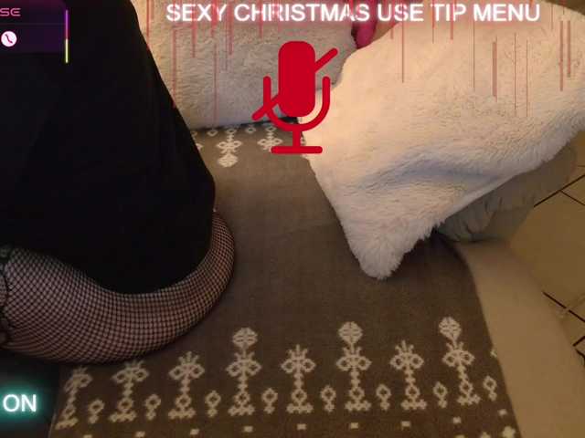 LISACAM2CAM's BongaCams show and profile