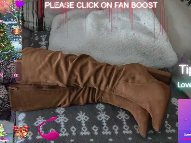 LISACAM2CAM's BongaCams show and profile