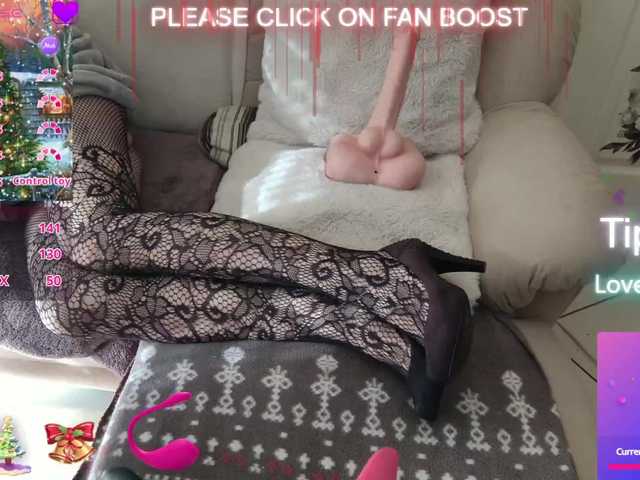 LISACAM2CAM's BongaCams show and profile