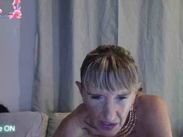 FRENCHLISA webcam