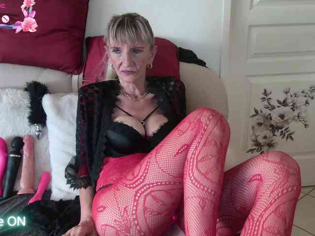 FRENCHLISA webcam