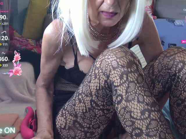 FRENCHLISA webcam