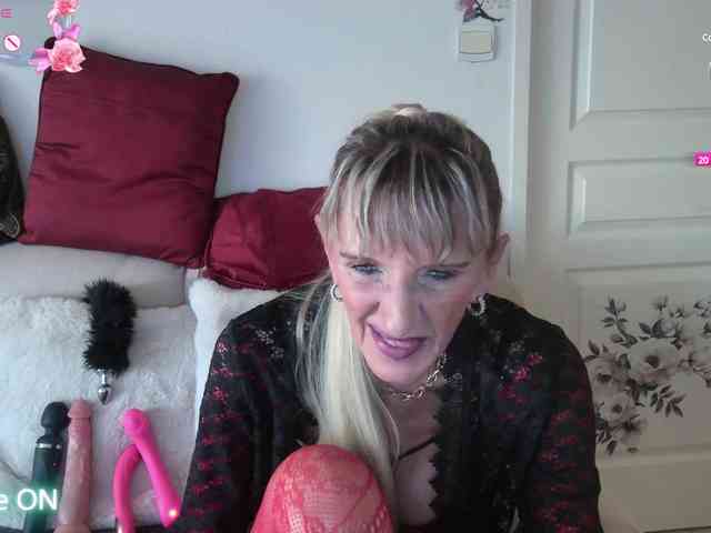 FRENCHLISA webcam