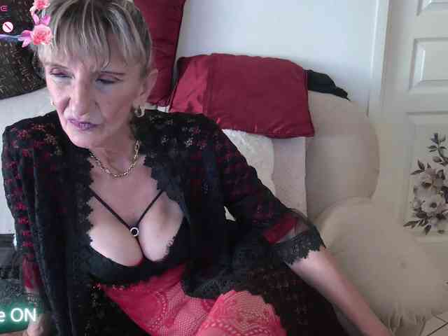 FRENCHLISA webcam