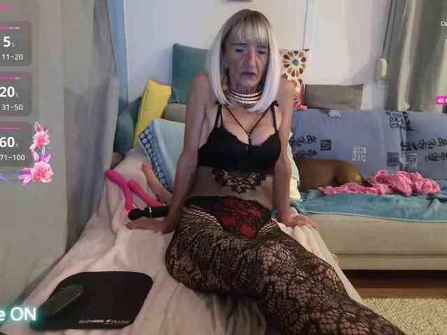 FRENCHLISA webcam