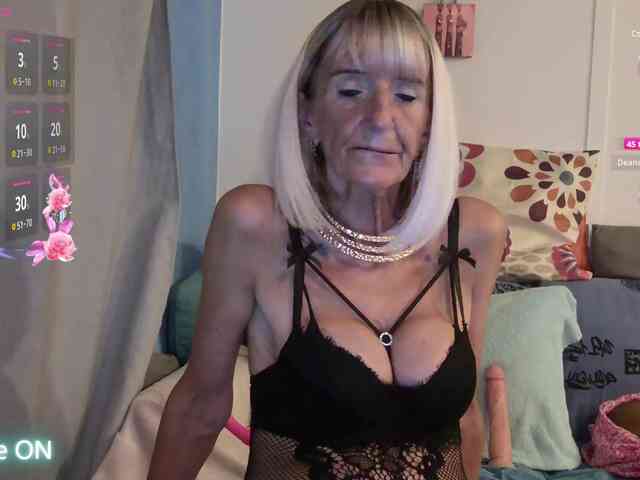 FRENCHLISA webcam