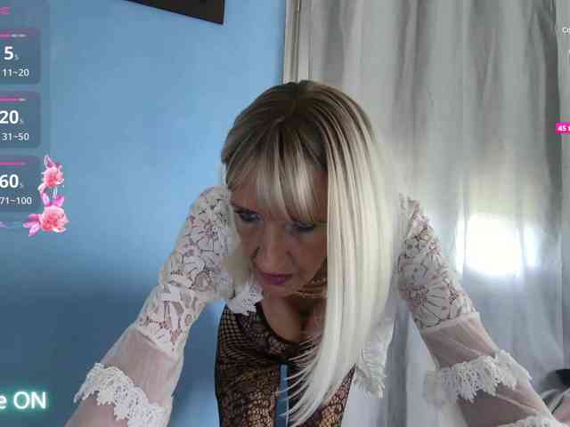 FRENCHLISA webcam