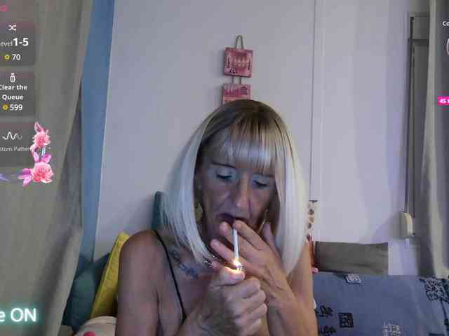 FRENCHLISA webcam