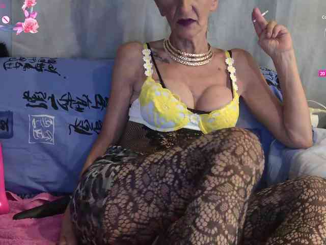 FRENCHLISA webcam