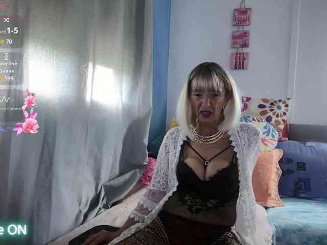 FRENCHLISA webcam