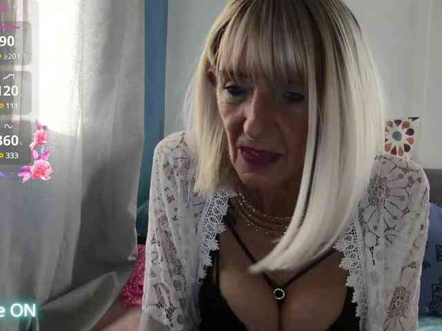 FRENCHLISA webcam