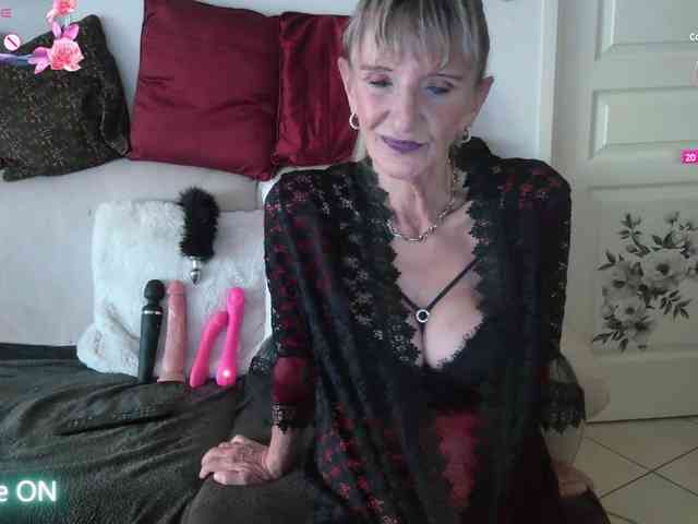 FRENCHLISA webcam