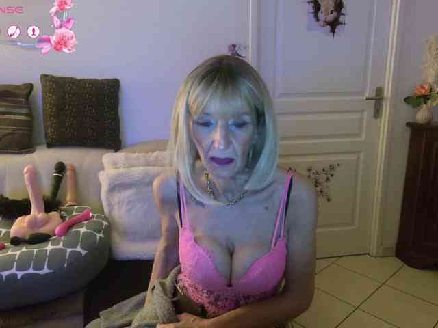 LISACAM2CAM bongacams