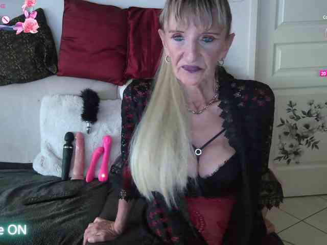 FRENCHLISA webcam