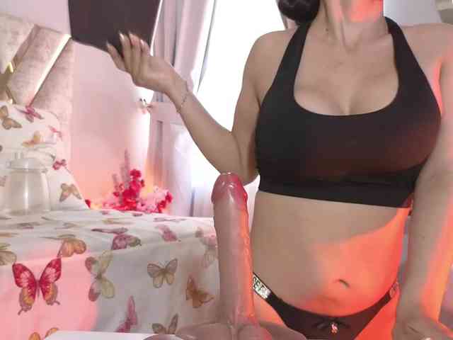 Cloesweety Cloesweety