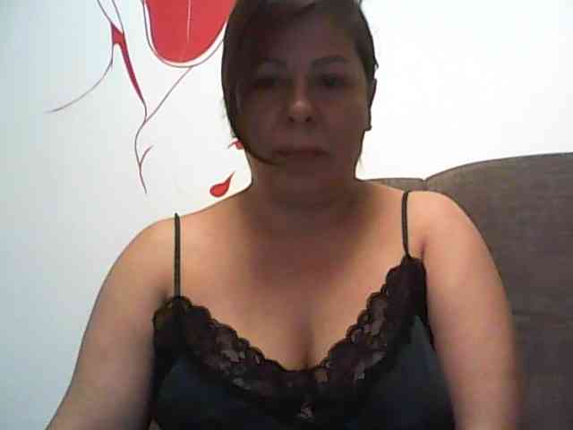Tyara13 webcam