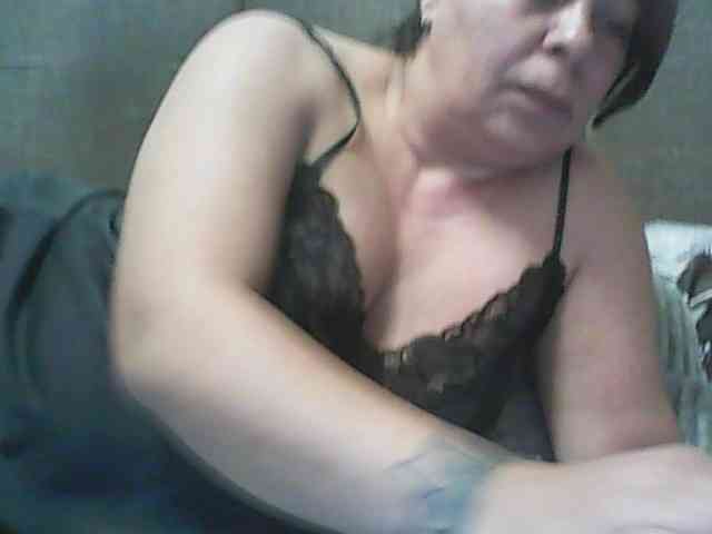 Tyara13 webcam
