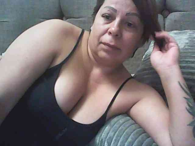 Tyara13 webcam