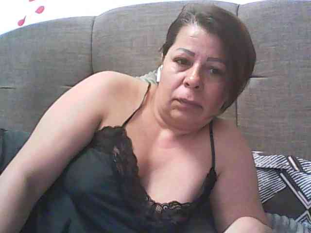 Tyara13 webcam