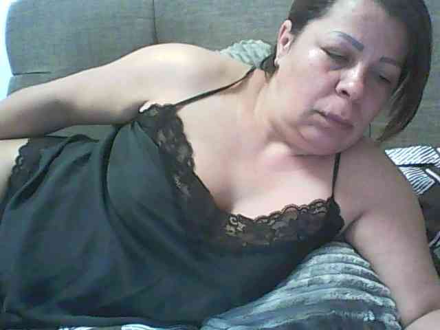 Tyara13 webcam