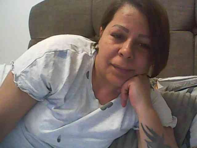 Tyara13 webcam