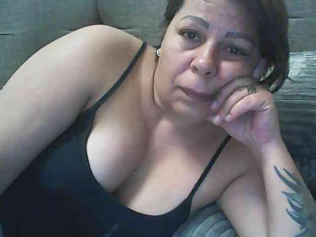 Tyara13 webcam
