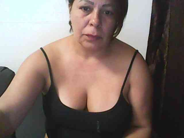Tyara13 webcam