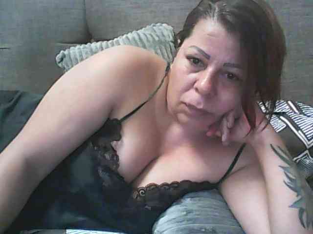 Tyara13 webcam