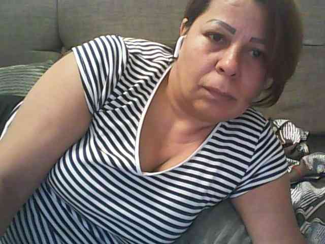 Tyara13 webcam