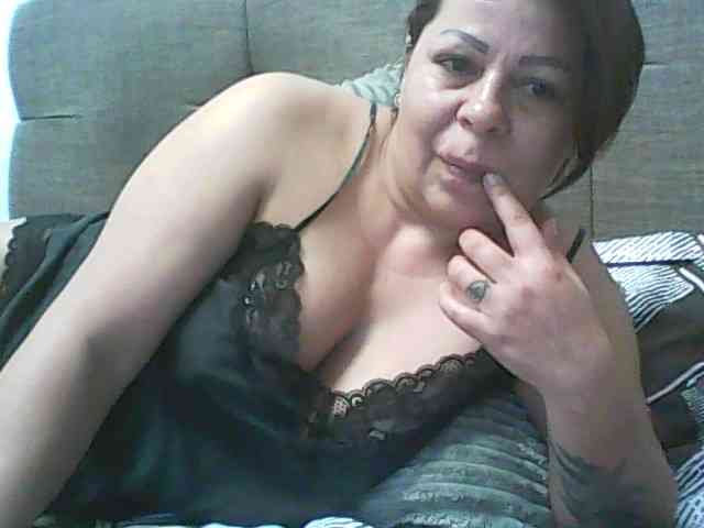 Tyara13 webcam