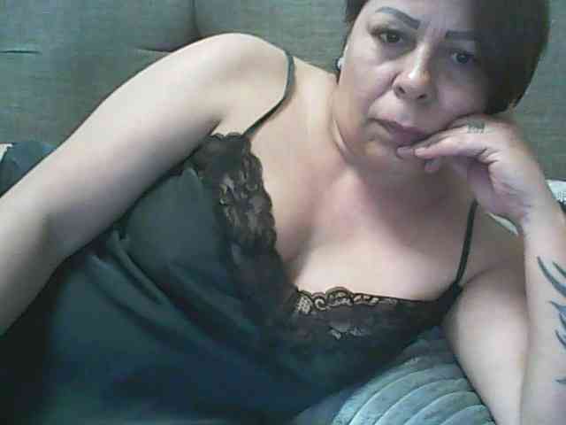 Tyara13 webcam