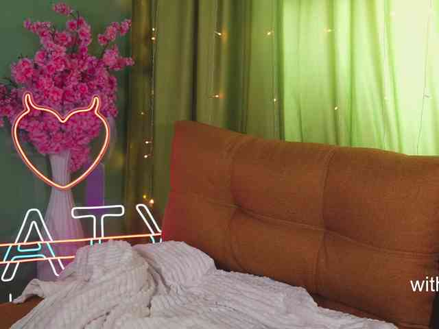katy-ethereal webcam