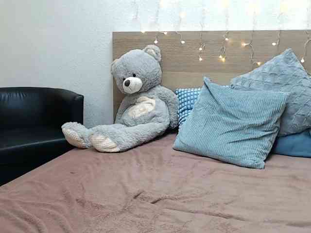 SopheyMoon webcam