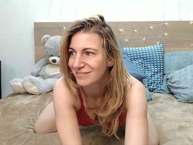 SopheyMoon webcam