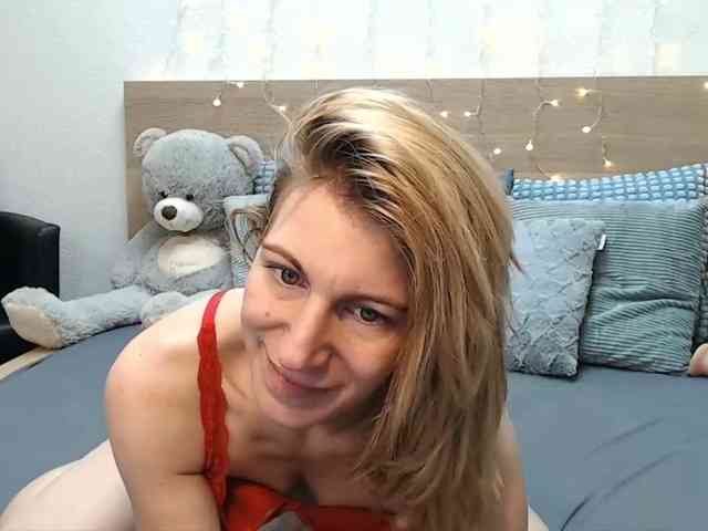SopheyMoon webcam
