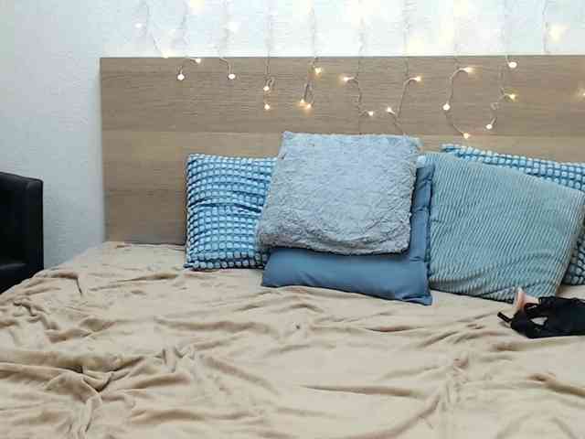 SopheyMoon Live Webcam on BongaCams