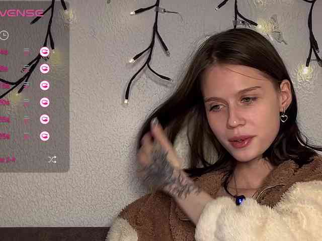 HeyZoe webcam