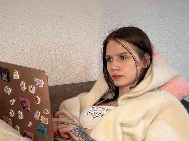 dirty chat room 1NIGHT-