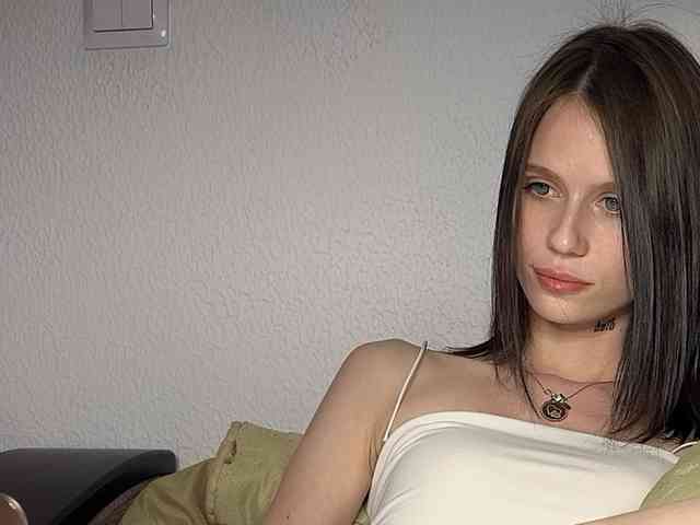 HeyZoe webcam