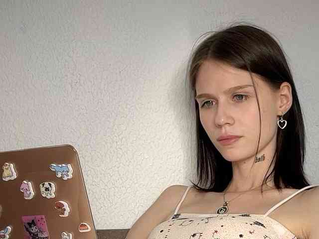 HeyZoe webcam