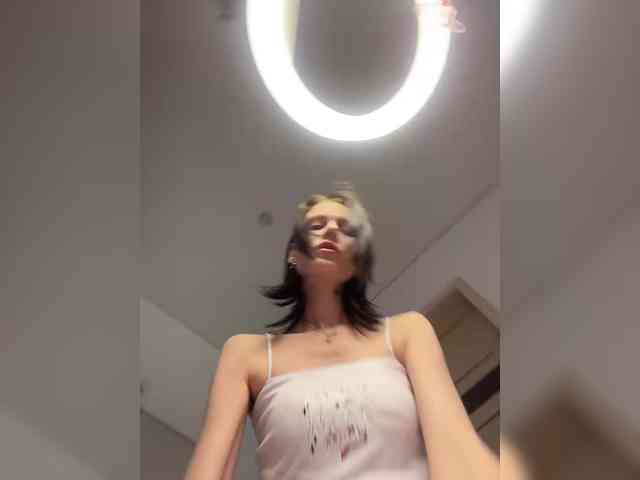 HeyZoe webcam