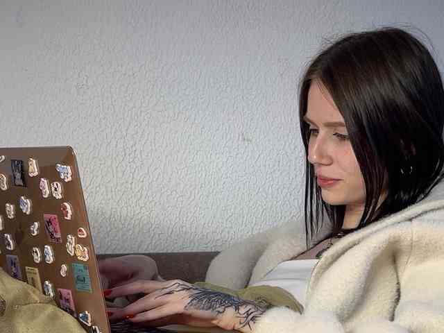 HeyZoe webcam