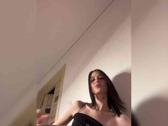 HeyZoe webcam