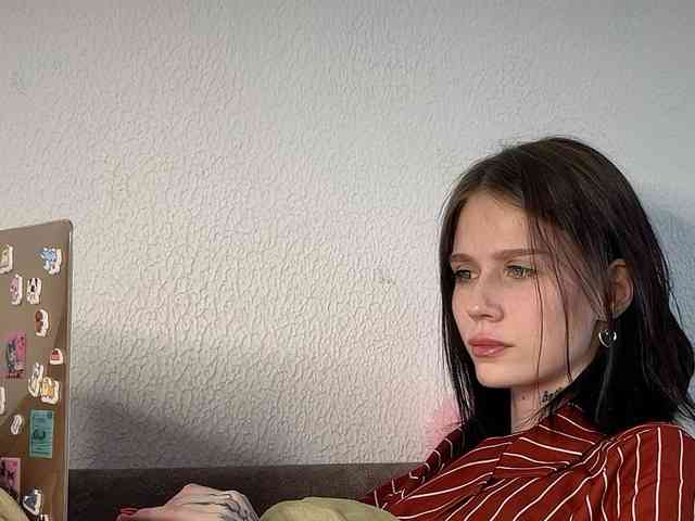 chat with cam 1NIGHT-