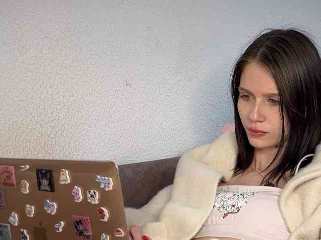 1NIGHT- Live Webcam on BongaCams