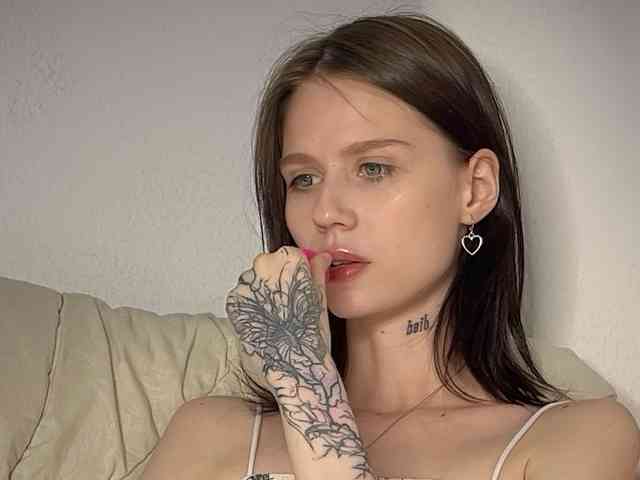 HeyZoe webcam