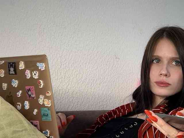 HeyZoe webcam