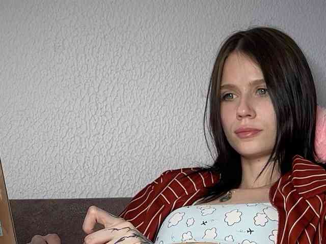 HeyZoe webcam